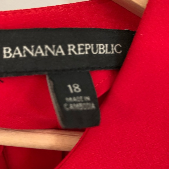 Banana Republic Red Bell Sleeve Crew Neck Dress - Picture 4 of 11